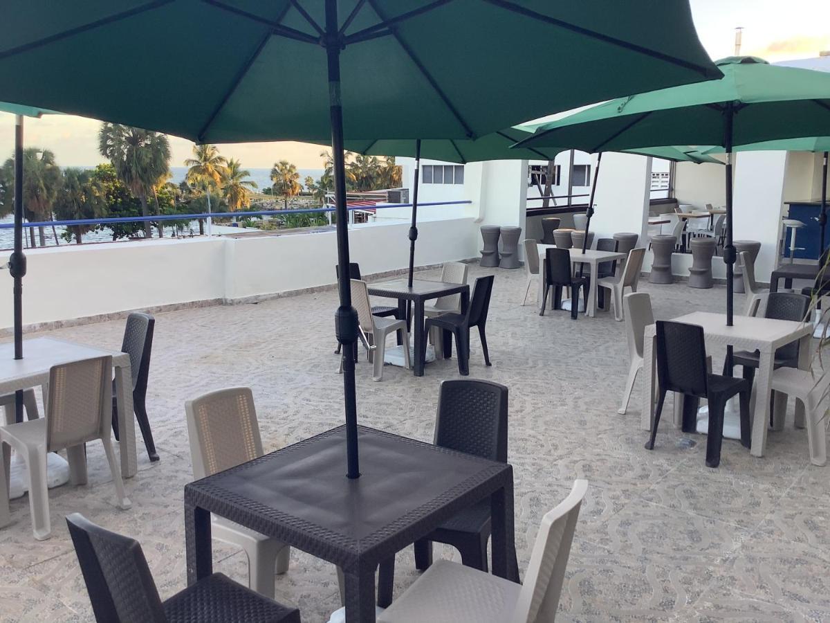 Hotel Blue Malecon Santo Domingo Buitenkant foto